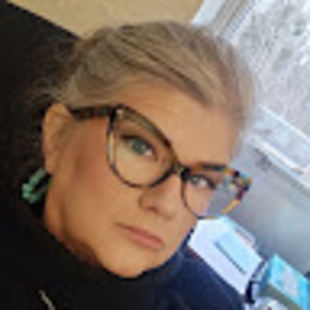 Meet your Posher, Michele